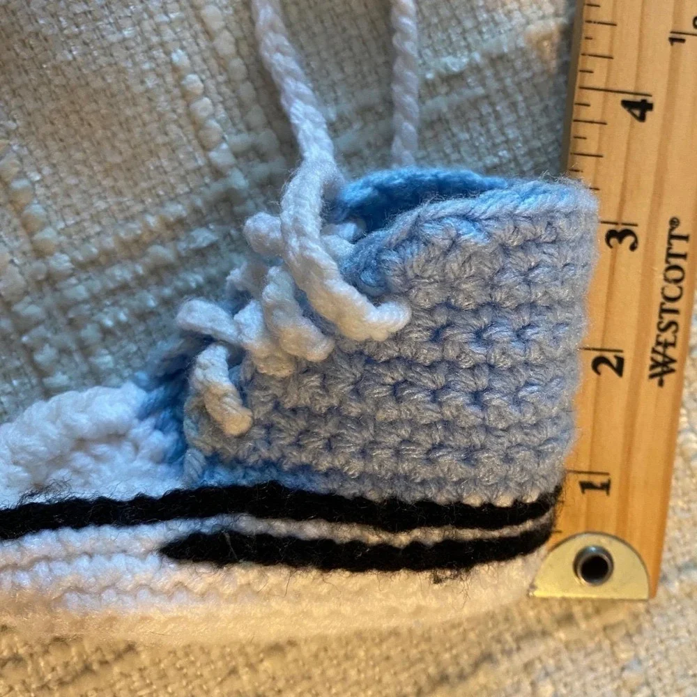 Hand Crocheted Booties Kids 0-6M Blue White High Top Sneaker All Star Soft Sole